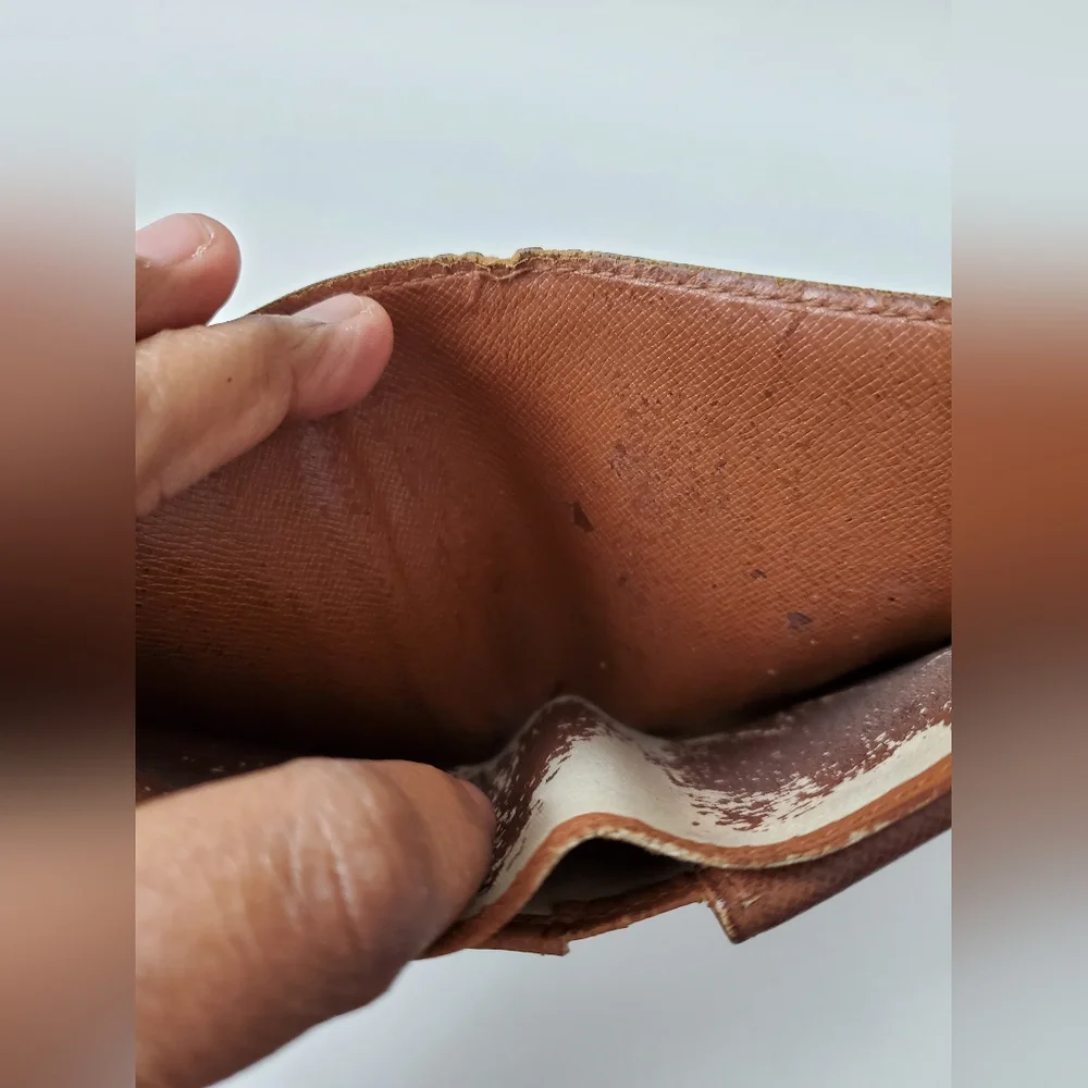 Authentic Louis Vuitton Wallet